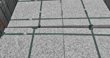 龙岩芝麻白大花地铺